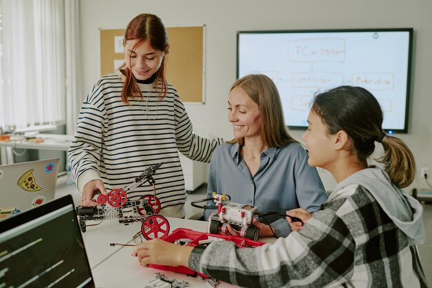 You are currently viewing Women in STEM Careers: Breaking Barriers 